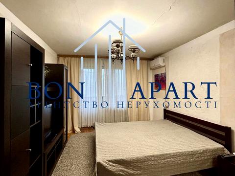 квартира за адресою Симиренка вул., 14/9