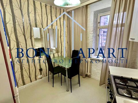 квартира за адресою Симиренка вул., 14/9