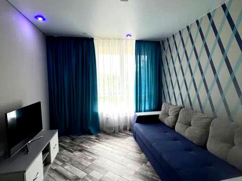 квартира за адресою Юнацька вул., 10