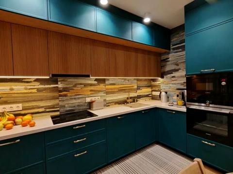 квартира за адресою Салютна вул., 2к16