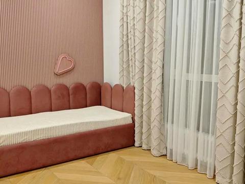 квартира за адресою Салютна вул., 2к16