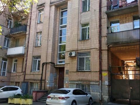 квартира за адресою Футуристів пров., 9