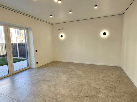 дом по адресу 24 Августа ул.