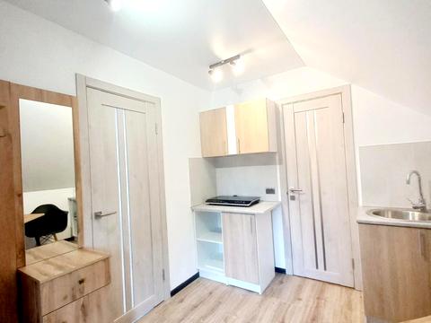 квартира за адресою Азербайджанська вул. (Бакинських Комісарів), 28а