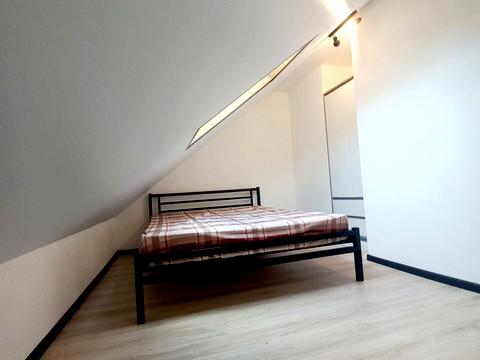 квартира за адресою Азербайджанська вул. (Бакинських Комісарів), 28а