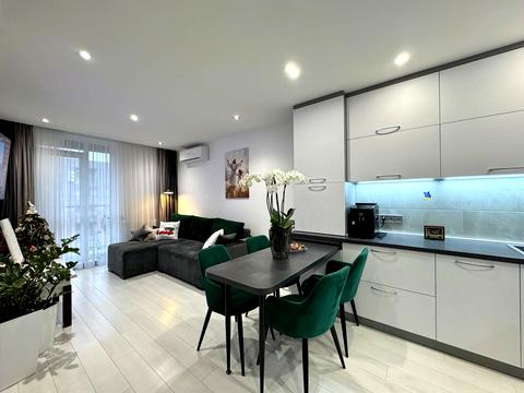 квартира по адресу Зеленая ул., 204г