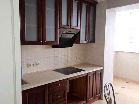 квартира за адресою Тракторобудівників просп., 94-Б