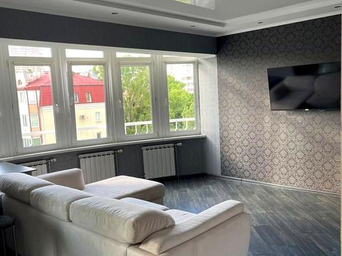 квартира за адресою Науки просп., 80-А/73