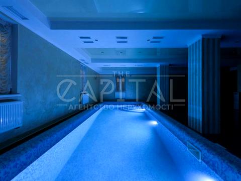 будинок за адресою смт. Козин, французьке містечко, 1