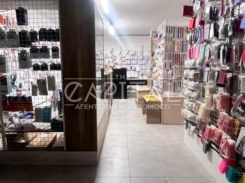 комерційна за адресою Марії Примаченко вул. (Першотравнева), 27