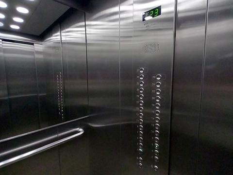 квартира за адресою Київ, Петропавлівська вул., (Будинок)