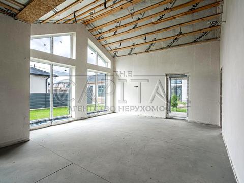 будинок за адресою Привітна, 1