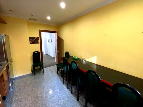 комерційна за адресою Юрія Іллєнка вул. (Мельникова), 12-А