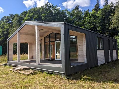 будинок за адресою Польова