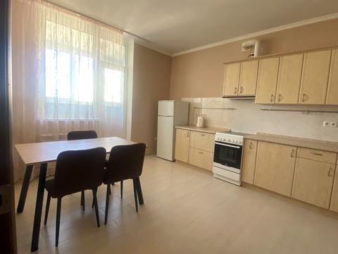 квартира за адресою Бориса Гмирі вул., 4