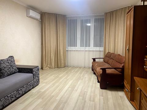 квартира за адресою Бориса Гмирі вул., 4