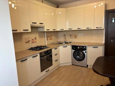 квартира за адресою Потічна вул., 1-Д