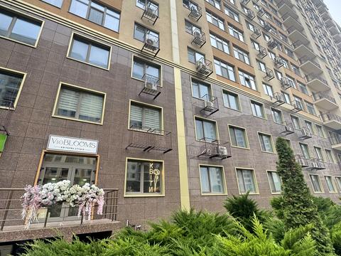 квартира за адресою Перлинна вул., 6