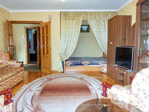 квартира за адресою Героїв полку "Азов" вул. (Маршала Малиновського), 25