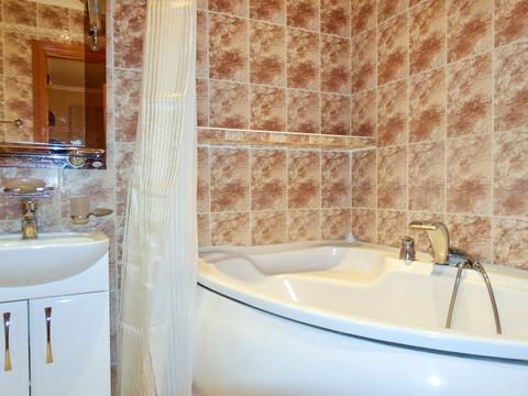 квартира по адресу Героев Полка "Азов ул. (Малиновского маршала), 25