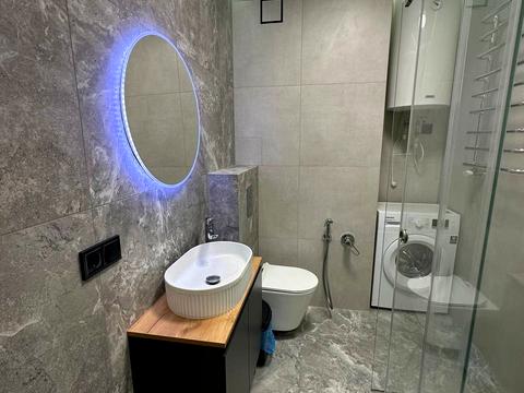 квартира за адресою Івано-Франківськ, Володимира Івасюка вул., (Будинок 2)