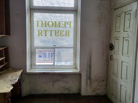 комерційна за адресою Іллінська вул. (Червоногвардійська), 12