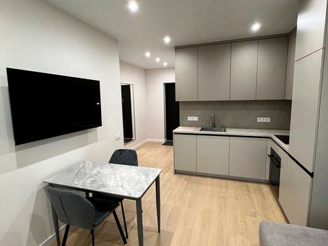 квартира за адресою Віктора Некрасова вул. (Північно-Сирецька), 6