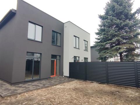 будинок за адресою Андрія Малишка вул. (Льва Толстого), 20