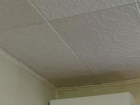 будинок за адресою Михайла Комарова вул.