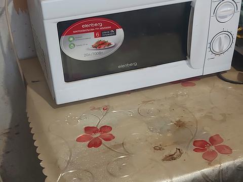 будинок за адресою Михайла Комарова вул.