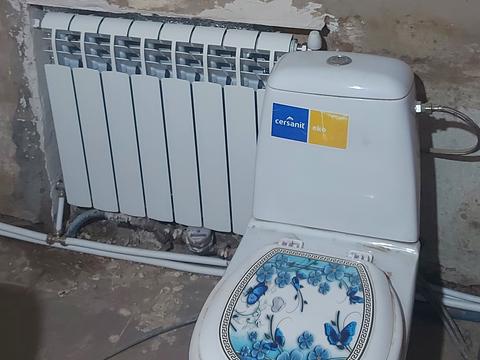 будинок за адресою Михайла Комарова вул.