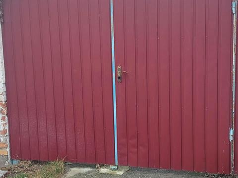 будинок за адресою Михайла Комарова вул.