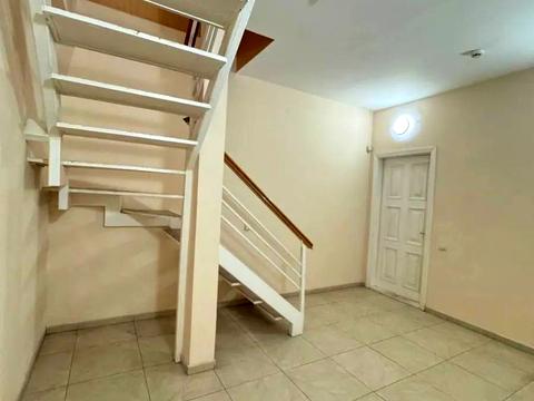 коммерческая по адресу Кирилловская ул. (Фрунзе), 1