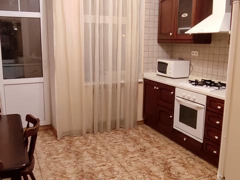 квартира по адресу Туровская ул., 9