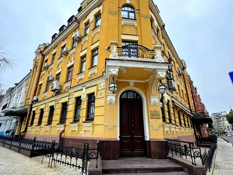 коммерческая по адресу Кирилловская ул. (Фрунзе), 1