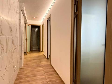 комерційна за адресою Науки просп. (Гагаріна), 112-А