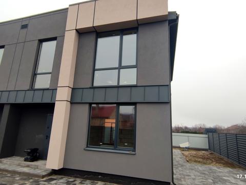 будинок за адресою с. Петропавлівська борщагівка, Віктора Макогона вул., 48