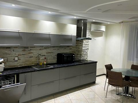 квартира за адресою Вишняківська вул., 13