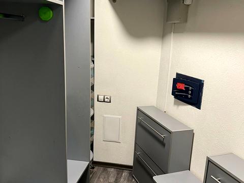 квартира за адресою Вишняківська вул., 13