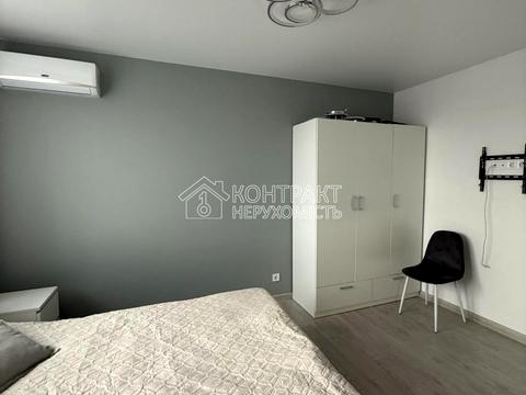 квартира за адресою Амосова вул. (Корчагінців), 13