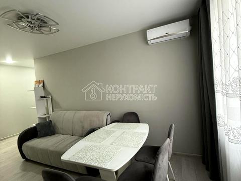 квартира за адресою Амосова вул. (Корчагінців), 13