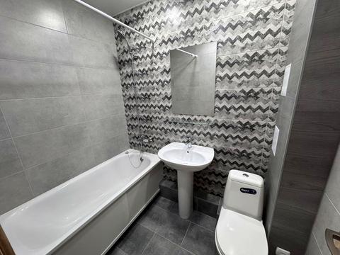 квартира за адресою Калинова вул., 102