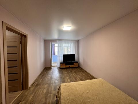 квартира за адресою Калинова вул., 102