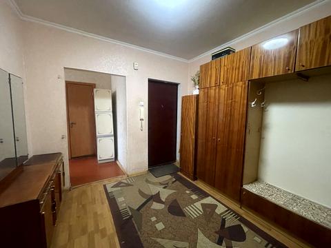 квартира за адресою Рональда Рейгана вул., 6-А