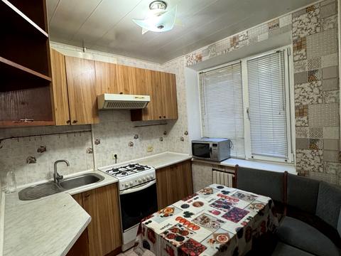 квартира за адресою Богдана Хмельницького просп. (Героїв Сталінграда), 4-Б