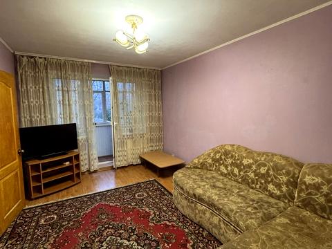 квартира за адресою Богдана Хмельницького просп. (Героїв Сталінграда), 4-Б