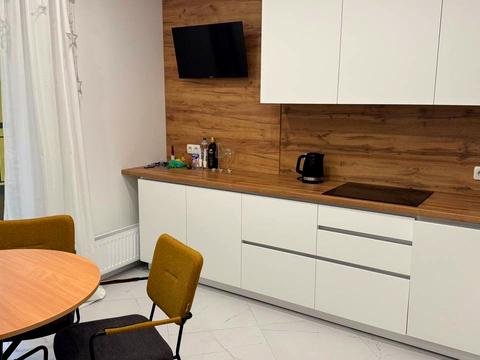 квартира за адресою Кадетський Гай вул., 10