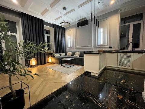 квартира за адресою Михайлівська вул., 16-Б