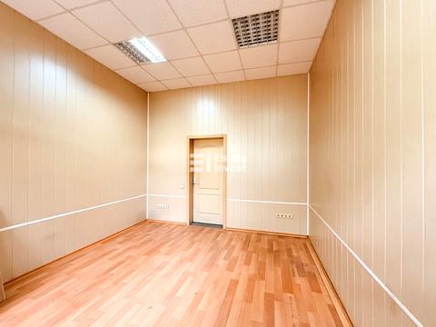 комерційна за адресою Харків, Євгенія Єніна вул. (Бакуліна), 1