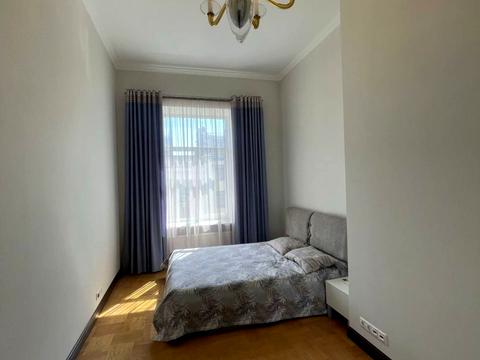 квартира за адресою Велика Васильківська вул. (Червоноармійська), 26